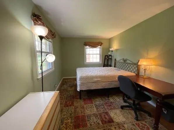 3530 Largo Ln, Annandale, VA 22003