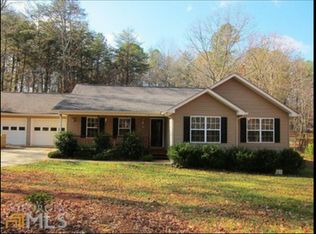 307 Phillips St, Clarkesville, GA 30523