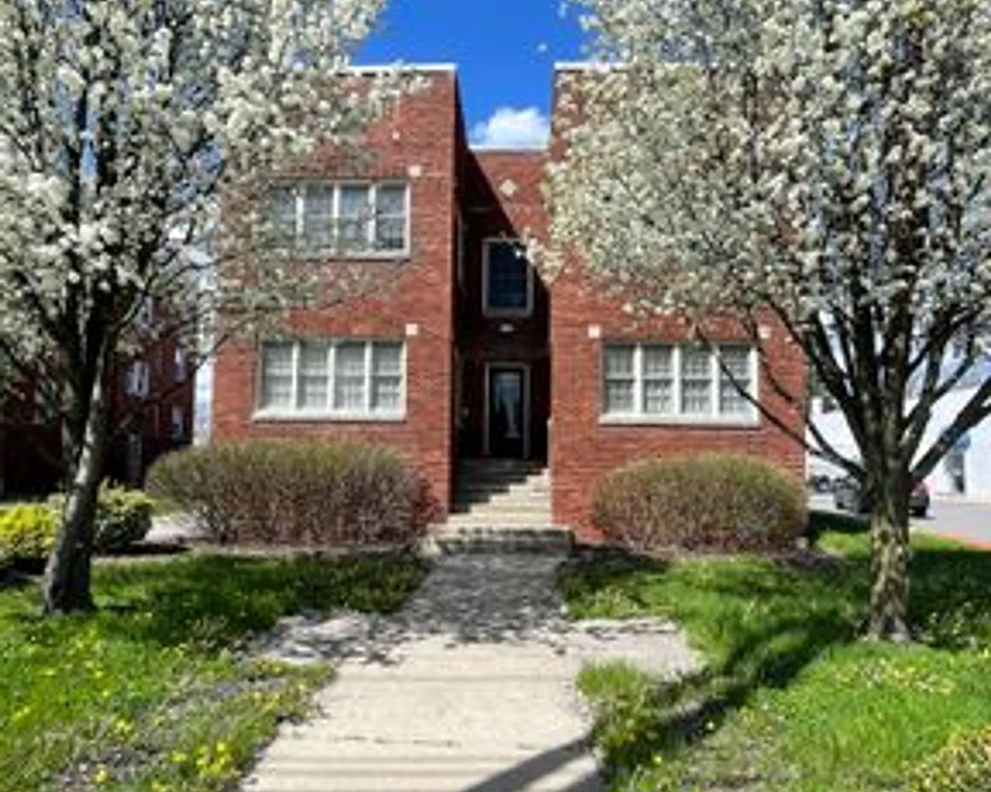 The Reese Apartments — Photo 4