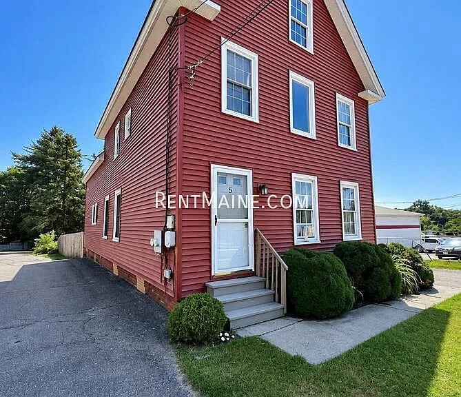 5 Halifax St #2 — Photo 1
