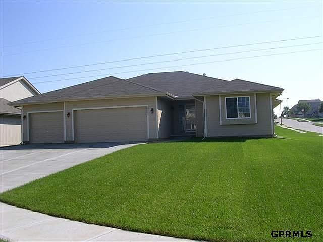 1st image of 13509 S 42nd Ave
