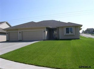 13509 S 42nd Ave, Bellevue, NE 68123