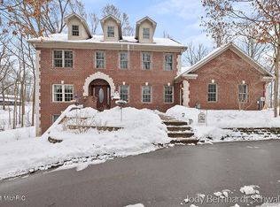 6349 Copper Valley Ct NE, Ada, MI 49301