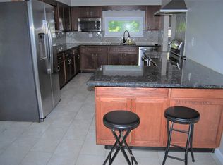 525 Military Rd, Zanesville, OH 43701