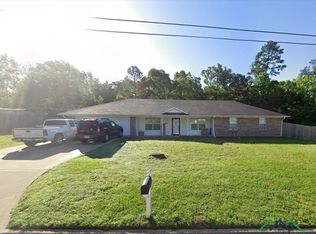 505 W Sunnyside Dr, Overton, TX 75684