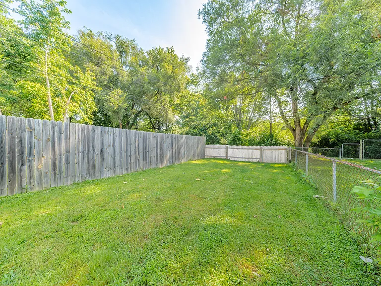 1719 N Livingston Ave #1719 — Photo 16