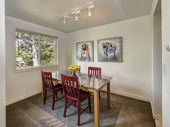 5th image of 14206 NE 181st Pl APT L303