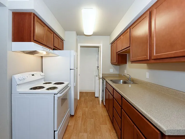 The Boulders Apartments — Photo 27
