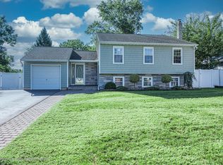 2208 Holly Hill Rd, Manchester, NJ 08759