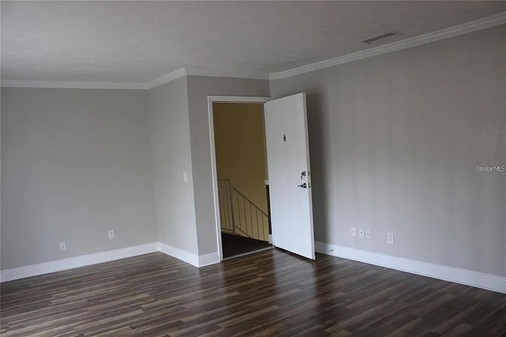1 bed, 1.0 bath, 795 sqft, $1,425 — Photo 3
