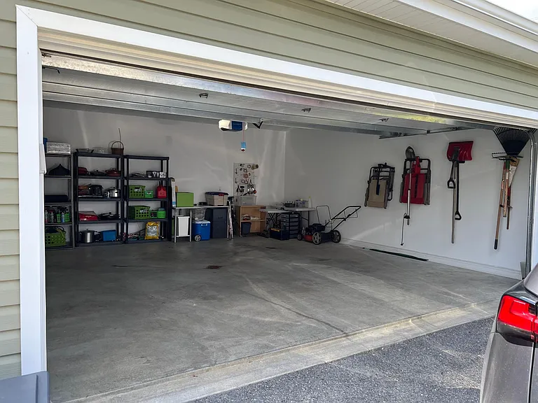 Bucktail Dr — Photo 7