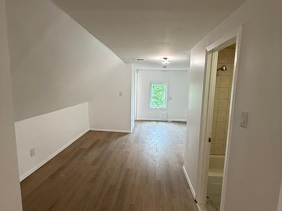 4th image of 616 Court St Floor 2