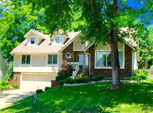13808 W 77th Ter, Lenexa, KS 66216