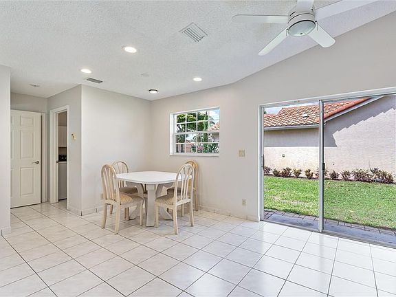 5th image of 5017 Alencia Court