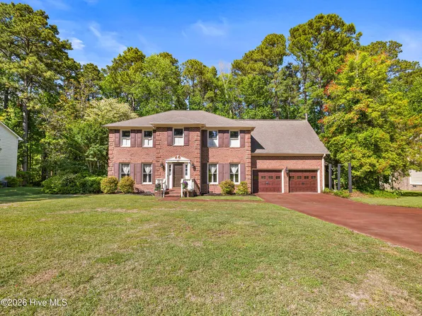 922 Eton Drive, Jacksonville, NC 28546