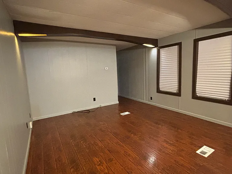 117 Linda Lee Ct — Photo 11