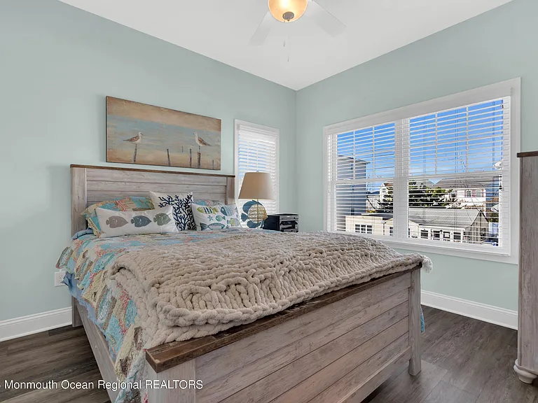 411 Harding Ave — Photo 21