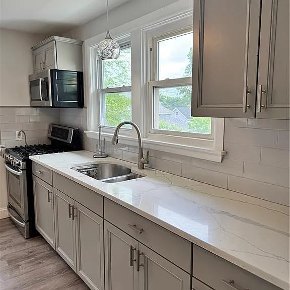 101 Rutherglen Ave #103 — Photo 2