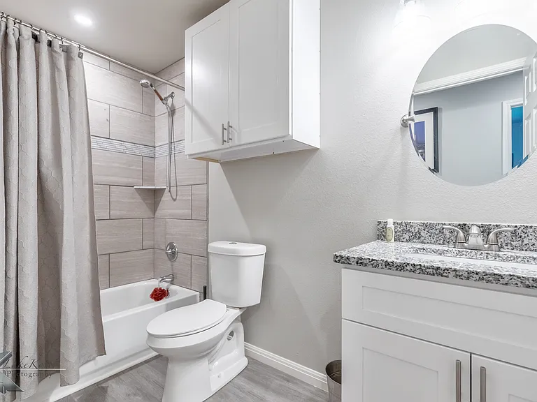 3233 Ann Arbor Ln — Photo 16