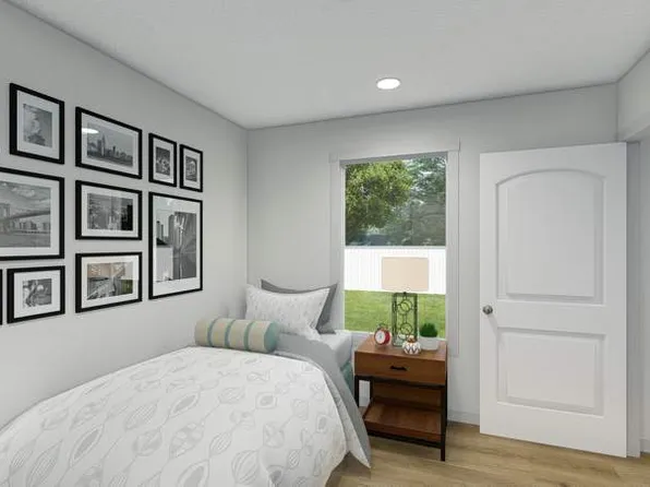 191 Dogwood Path Ln, Hendersonville, NC 28739