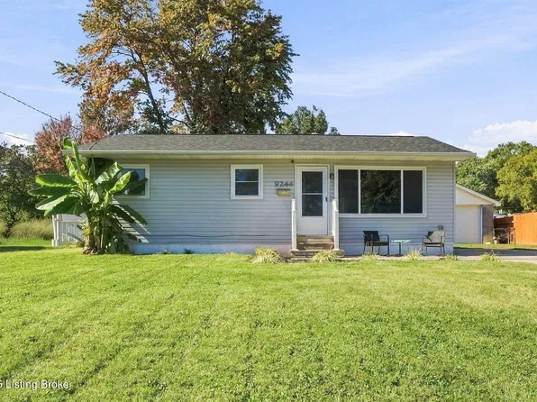 9244 Chenault Rd, Louisville, KY 40272
