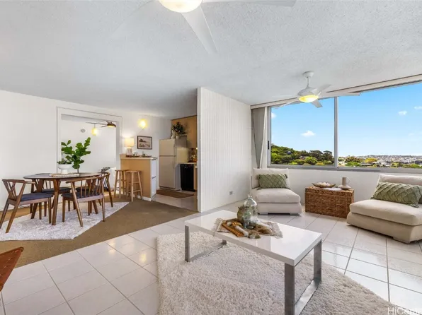 1545 Nehoa St APT 901, Honolulu, HI 96822