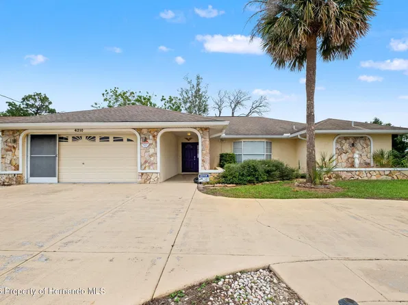 4210 Augustine Rd, Spring Hill, FL 34609