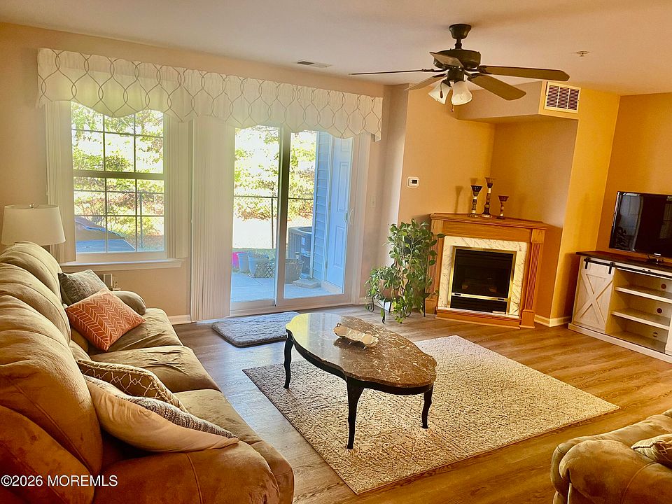 1st image of 7 Bugle Way