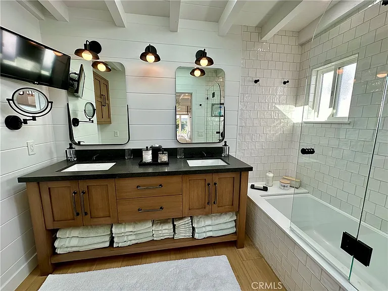 252 Grandview St — Photo 22