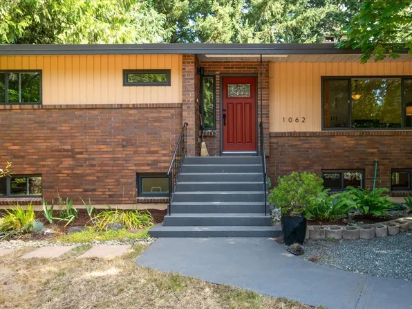1062 Sabine Rd, Nanaimo, BC V9P 1S9