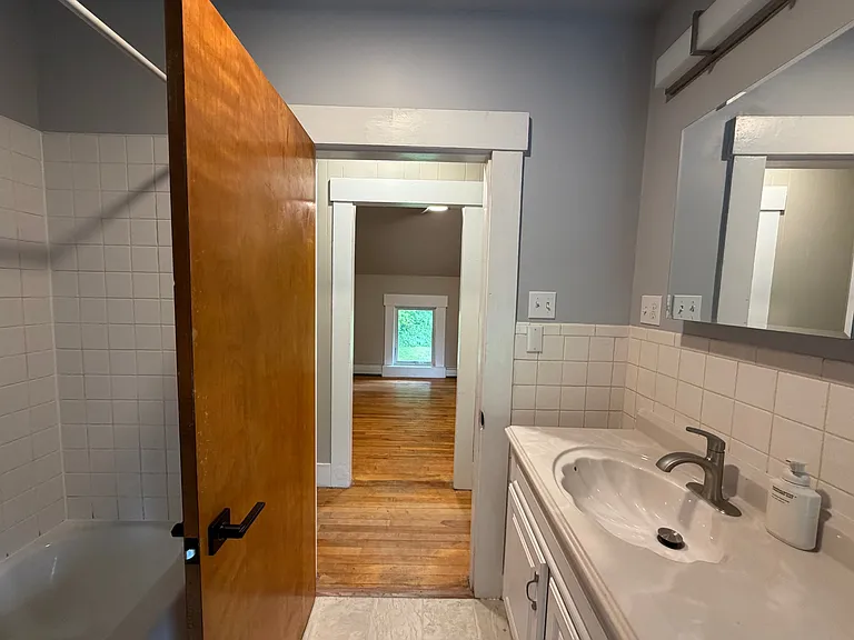 53 Pleasant St #1 — Photo 15