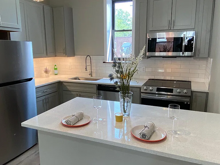 4705 Washington Blvd #B — Photo 7