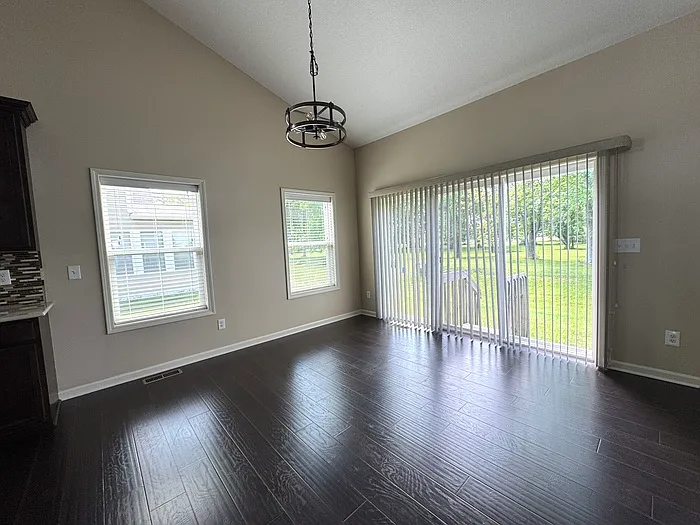 1166 Lenox Ct — Photo 11