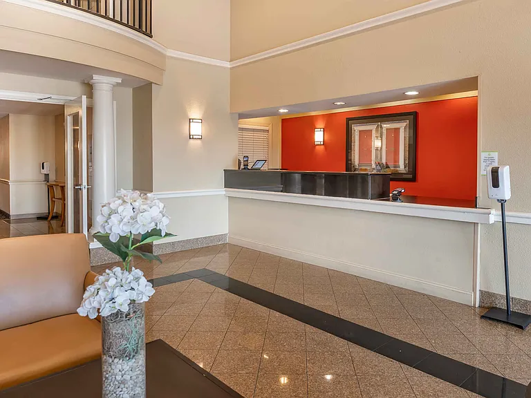Lobby and Guest Check-in