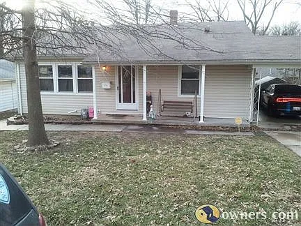 1918 Terrace Dr photo 1