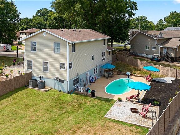 3rd image of 514 Coulter Ave