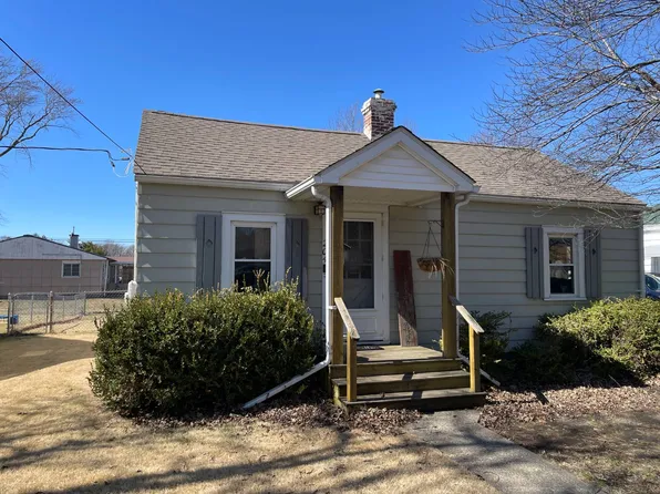 204 N I St, Monmouth, IL 61462