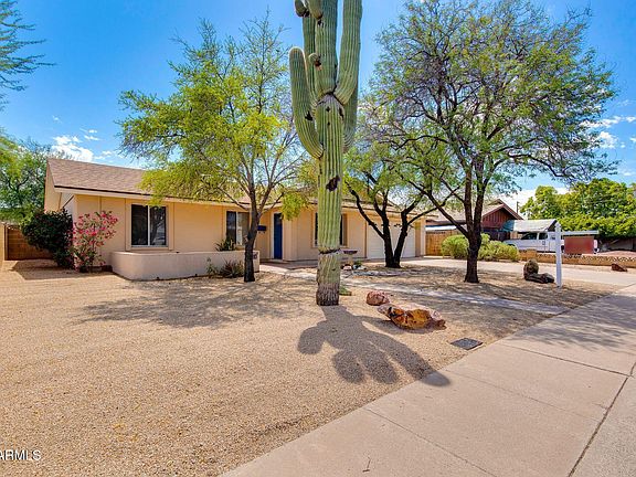 3rd image of 1603 E ALAMEDA Drive