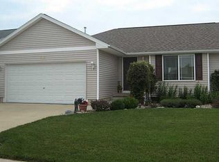 585 Saddleback Rd, Marion, IA 52302