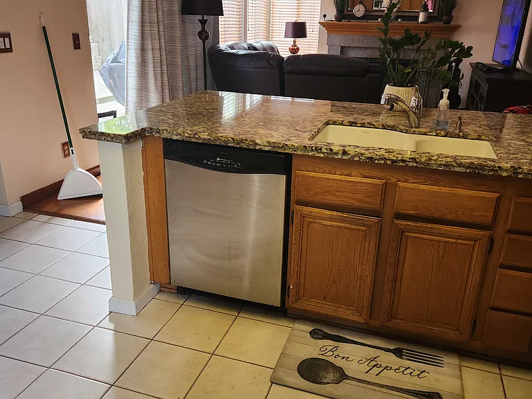 3109 Strand Rd — Photo 4