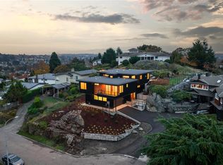 3700 Kootenay Pl, Saanich, BC