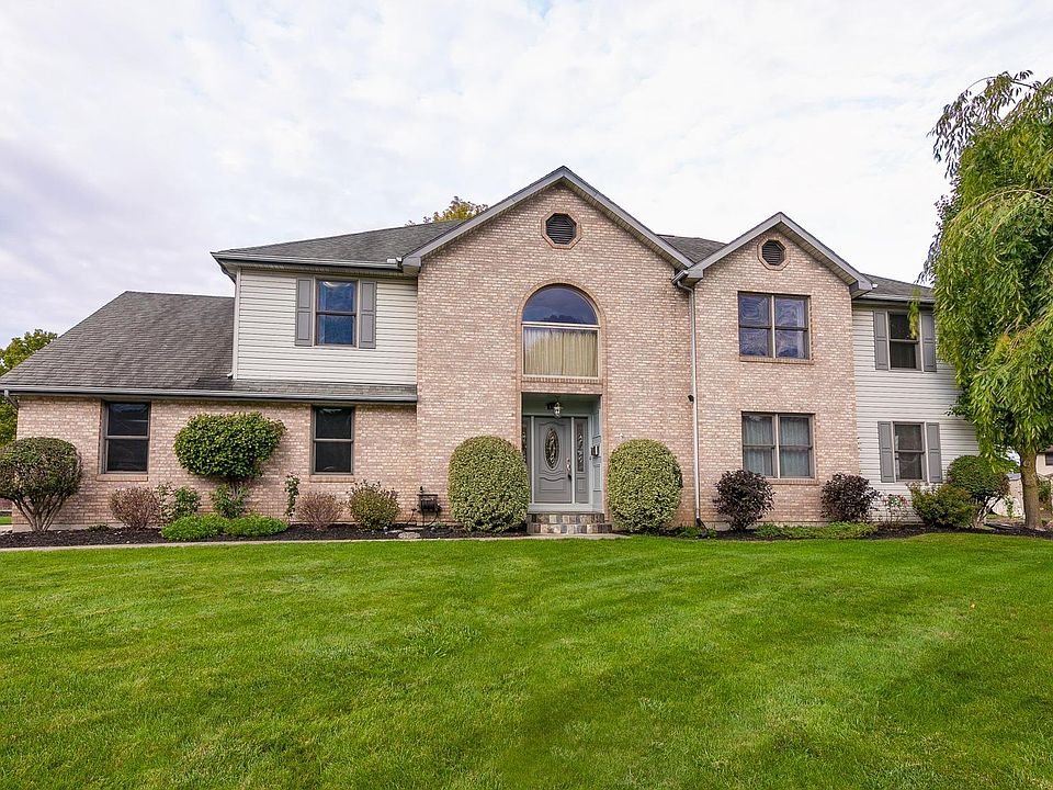 1st image of 1170 Cloverdale Dr