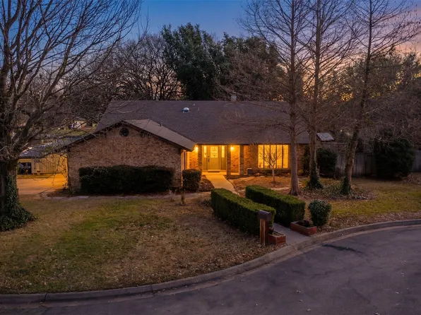 1012 Birchwood Ln, Mansfield, TX 76063