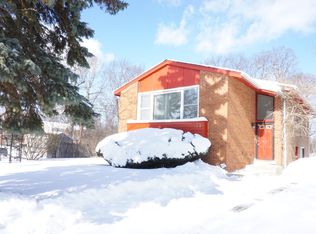 2830 18th Pl, North Chicago, IL 60064