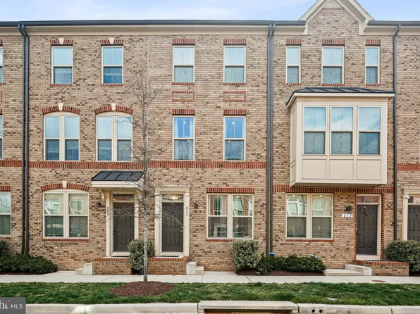 211 S Macon St, Baltimore, MD 21224