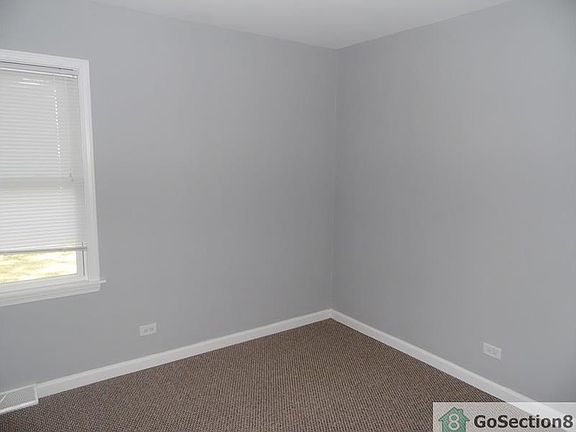 5th image of 744 E 163rd St