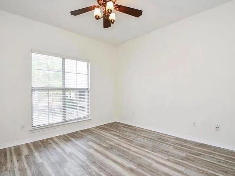 12755 Mill Ridge Dr #905 — Photo 27