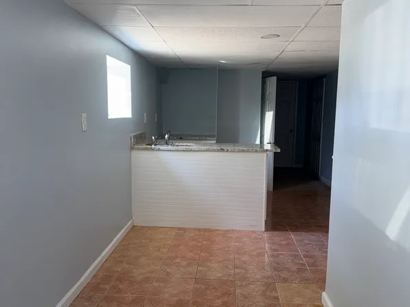 250-252 Berkeley Ave #B, Newark, NJ 07107