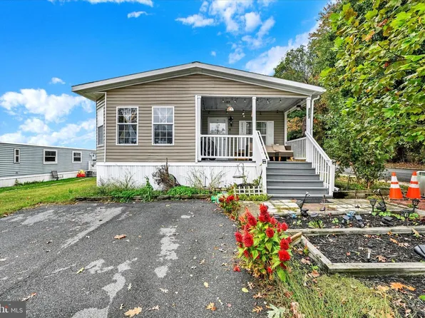 8087 Keeton Rd, Elkridge, MD 21075