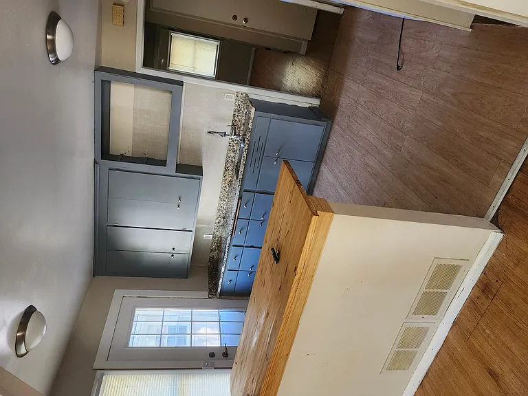 5104 Vincent Ave N #5106 — Photo 6